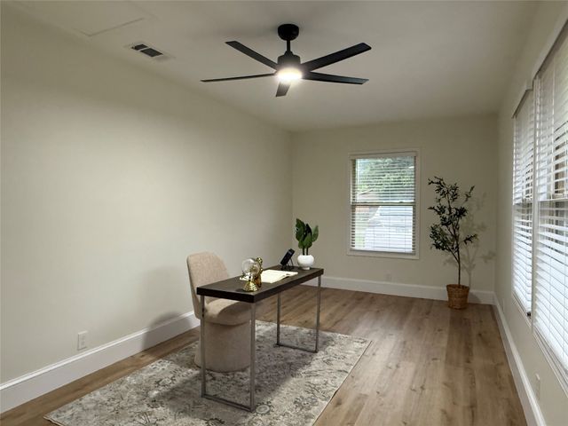 11343 Lippitt Avenue, Dallas, TX 75218