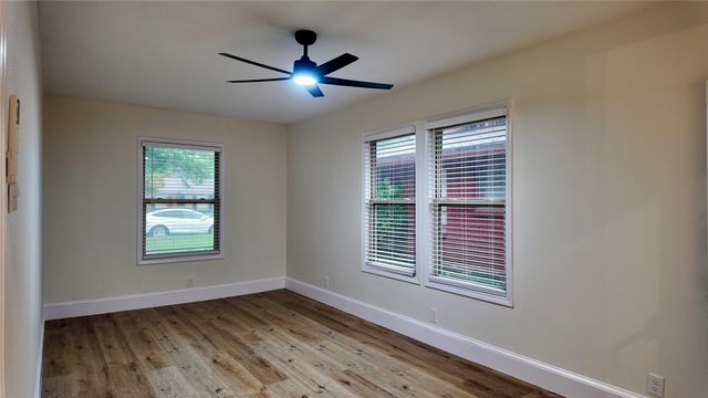 11343 Lippitt Avenue, Dallas, TX 75218