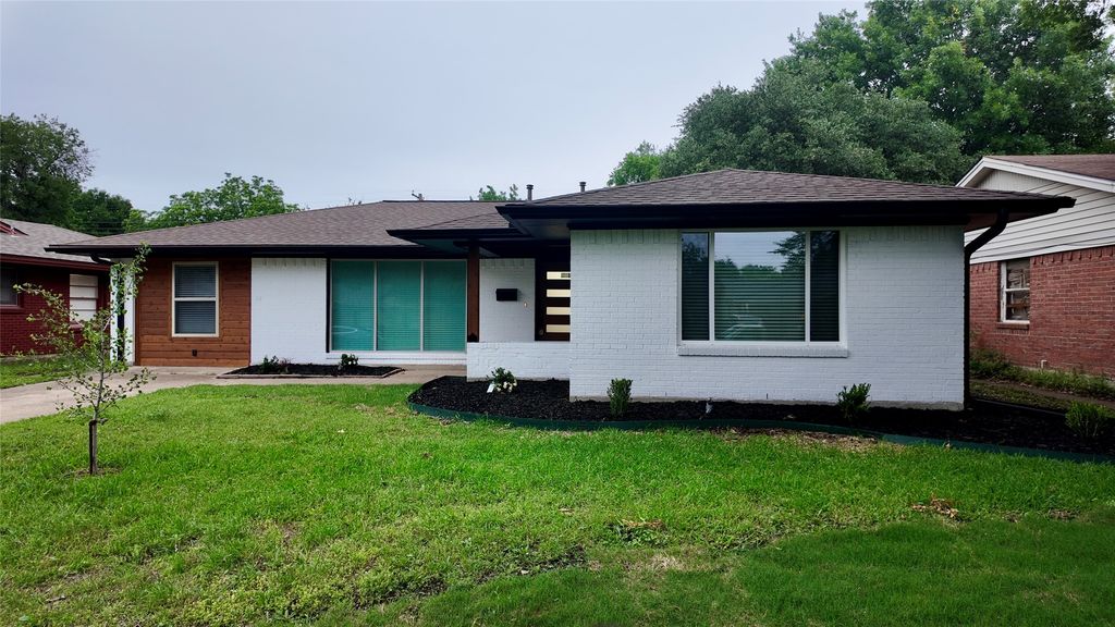 11343 Lippitt Avenue, Dallas, TX 75218