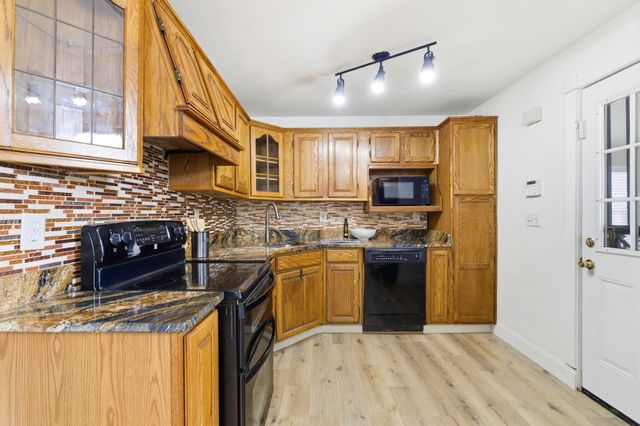 618 Eastmoor Boulevard, Columbus, OH 43209