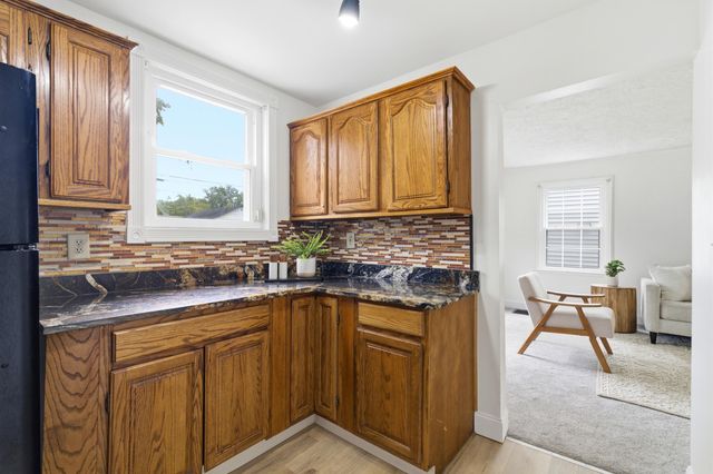 618 Eastmoor Boulevard, Columbus, OH 43209