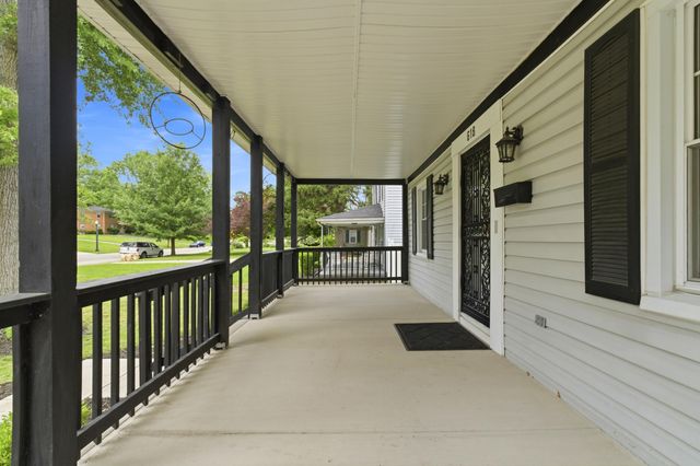 618 Eastmoor Boulevard, Columbus, OH 43209