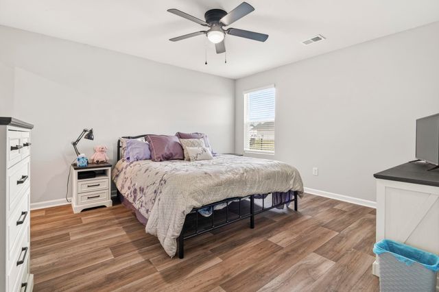 171 Warner Crossing Way, Loris, SC 29569