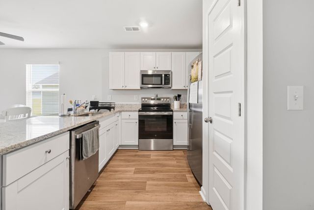171 Warner Crossing Way, Loris, SC 29569