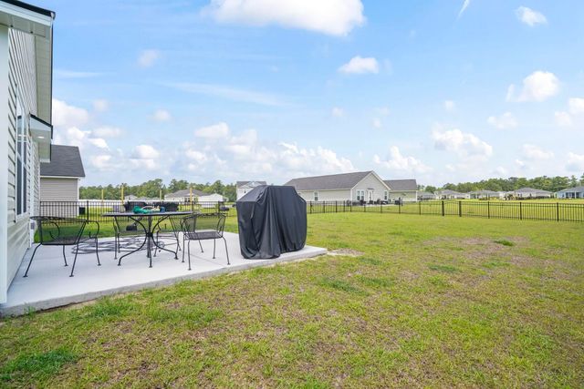 171 Warner Crossing Way, Loris, SC 29569