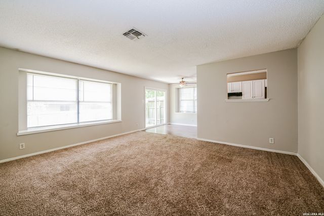 702 Dana, Converse, TX 78109