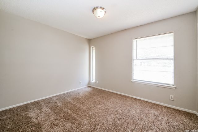 702 Dana, Converse, TX 78109