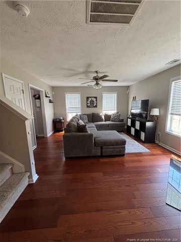 61 Boston Harbor, Cameron, NC 28326