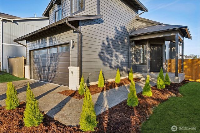 9041 S Sheridan Avenue, Tacoma, WA 98444