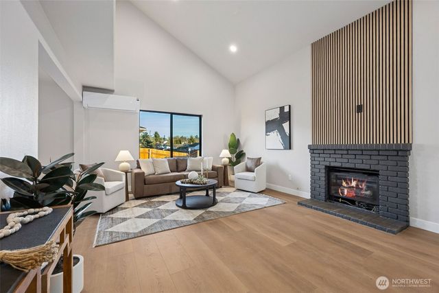 9041 S Sheridan Avenue, Tacoma, WA 98444