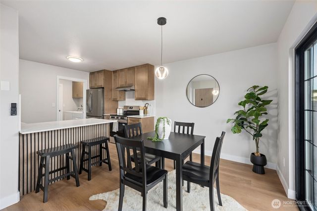 9041 S Sheridan Avenue, Tacoma, WA 98444