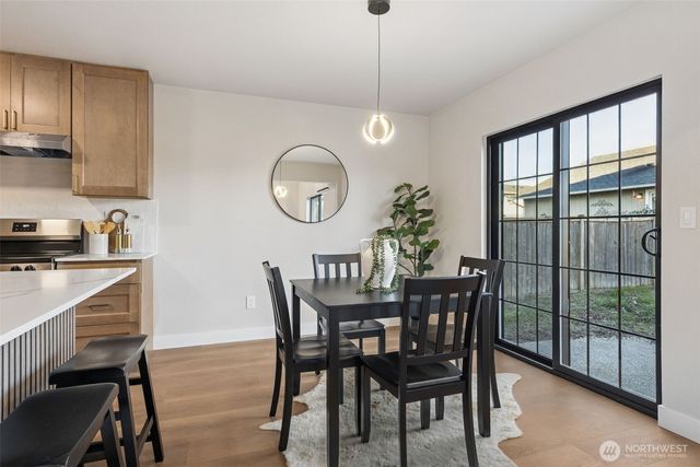 9041 S Sheridan Avenue, Tacoma, WA 98444