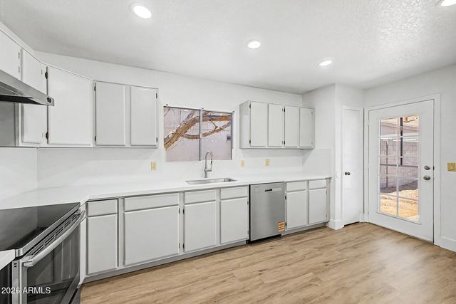 6128 E CICERO Street, Mesa, AZ 85205