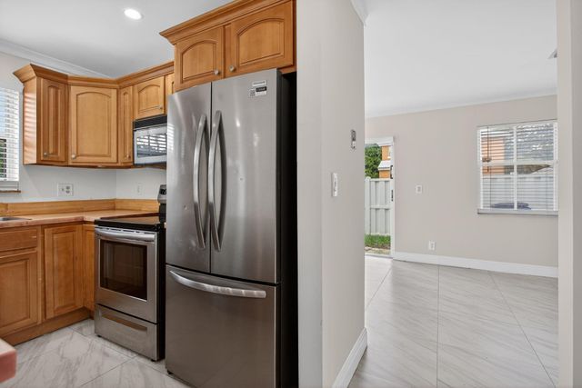 3407 Bonito Ln, Margate, FL 33063