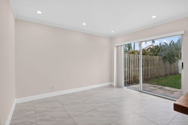 3407 Bonito Ln, Margate, FL 33063