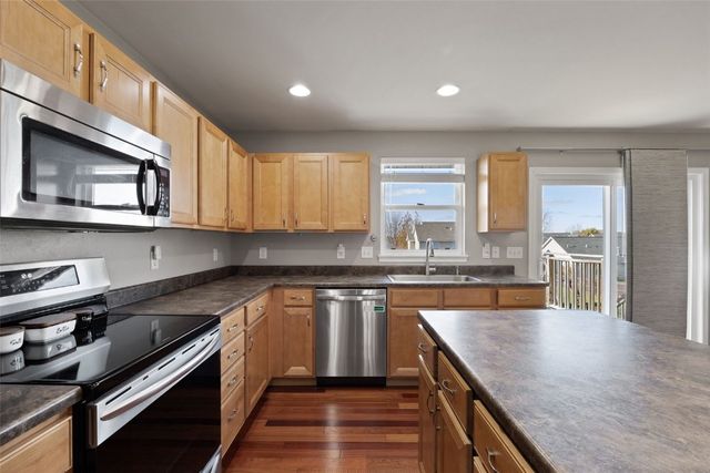 3280 Lennon Lane, Marion, IA 52302