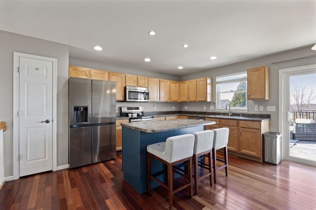 3280 Lennon Lane, Marion, IA 52302