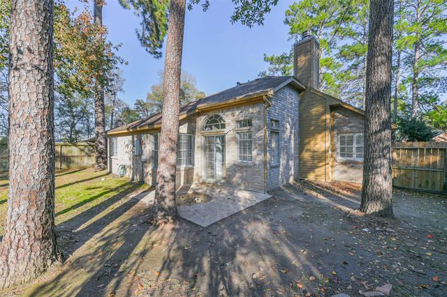 5507 Village Springs Drive, Kingwood, TX 77339