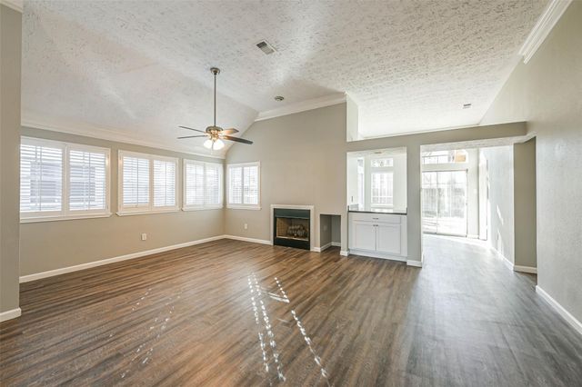 5507 Village Springs Drive, Kingwood, TX 77339