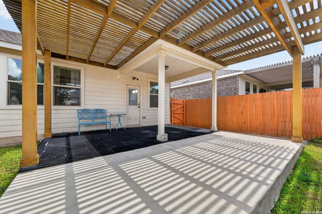 12511 BIG VALLEY CRK, San Antonio, TX 78254