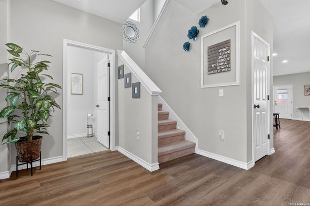 12511 BIG VALLEY CRK, San Antonio, TX 78254
