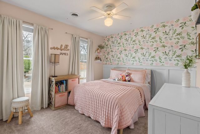 722 24th Avenue Court, Moline, IL 61265