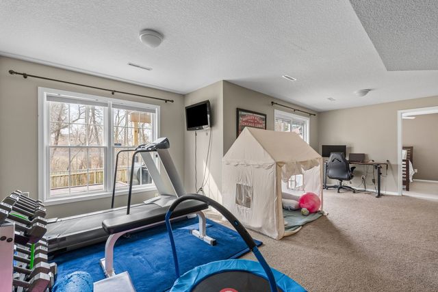 722 24th Avenue Court, Moline, IL 61265