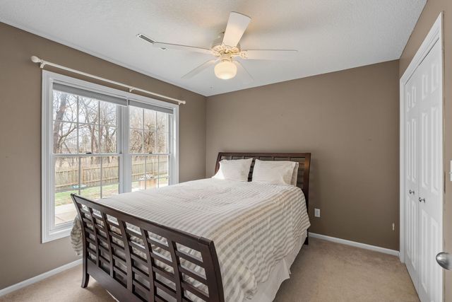 722 24th Avenue Court, Moline, IL 61265