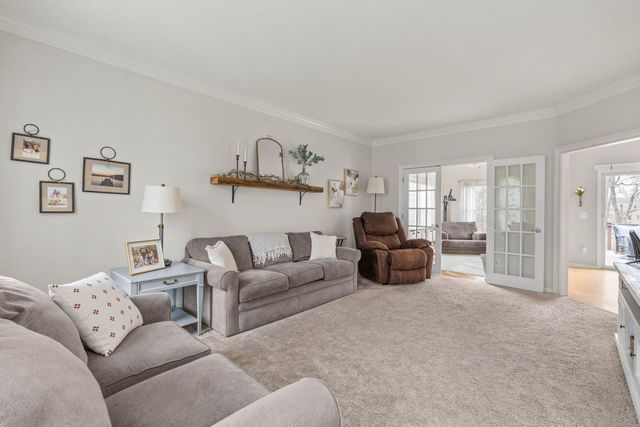 722 24th Avenue Court, Moline, IL 61265