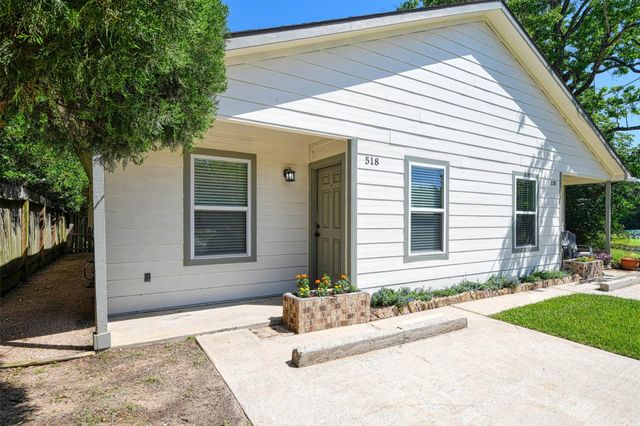 518 Moore Street, Tomball, TX 77375