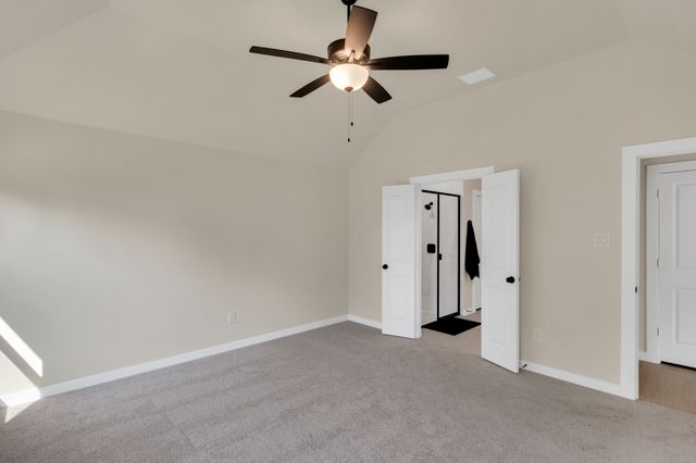 808 Tesslynn Avenue, Godley, TX 76044