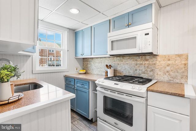 620 DARBY RD, Ridley Park, PA 19078