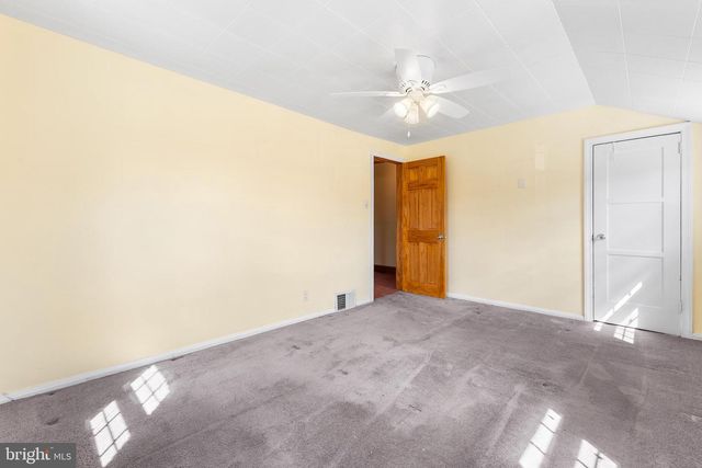 620 DARBY RD, Ridley Park, PA 19078