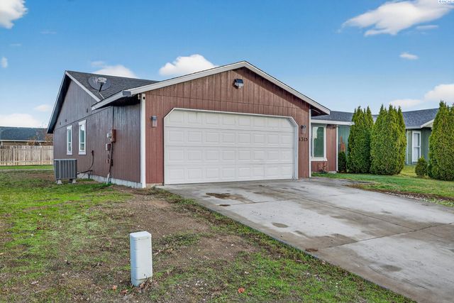1315 E Gemstone St., Othello, WA 99344
