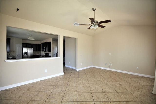 46 Churchill Farms DR, Georgetown, TX 78626