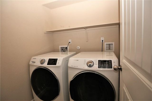 46 Churchill Farms DR, Georgetown, TX 78626