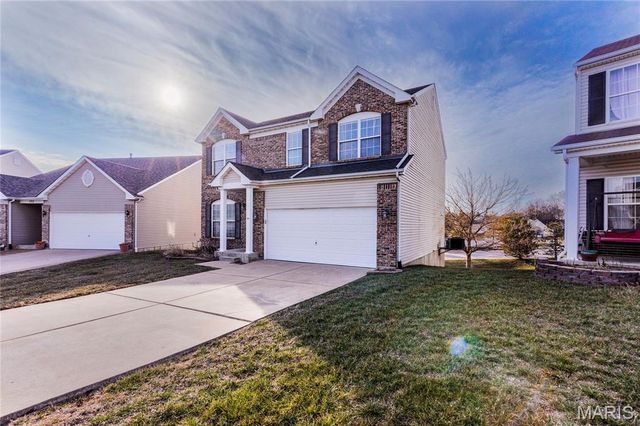 551 Fortress Court, St Charles, MO 63303