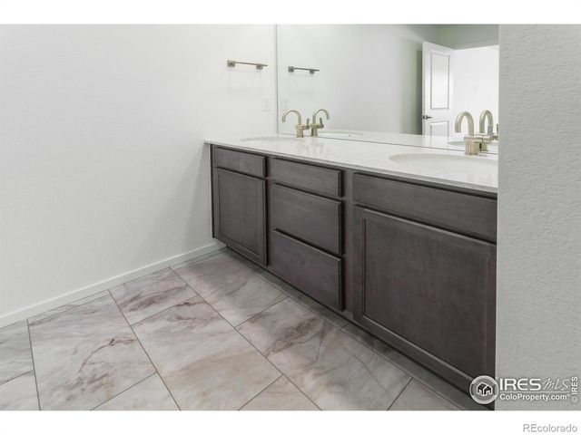 1660 Alfalfa Lane, Johnstown, CO 80534