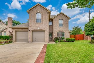 2632 Britany Circle, Bedford, TX 76022