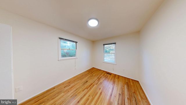 7606 CODDLE HARBOR LN, Potomac, MD 20854