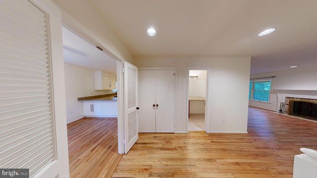 7606 CODDLE HARBOR LN, Potomac, MD 20854