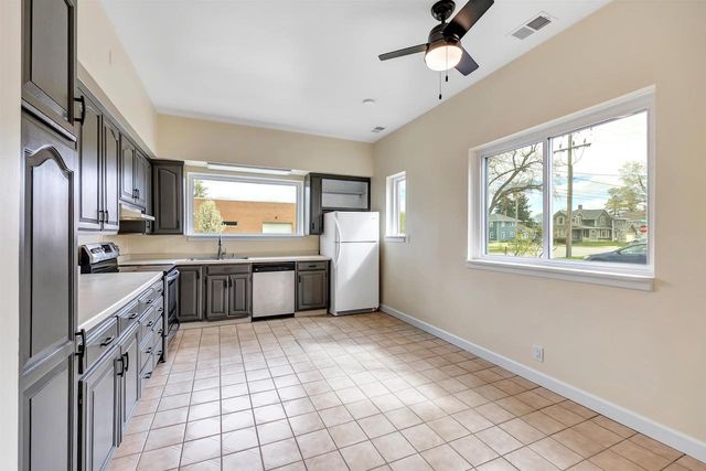 715 W 5TH STREET, Appleton, WI 54914