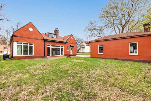 715 W 5TH STREET, Appleton, WI 54914