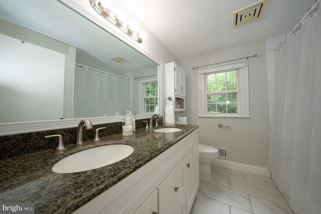 512 CONESTOGA RD, Malvern, PA 19355