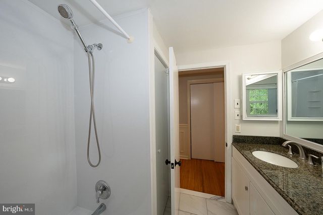 512 CONESTOGA RD, Malvern, PA 19355