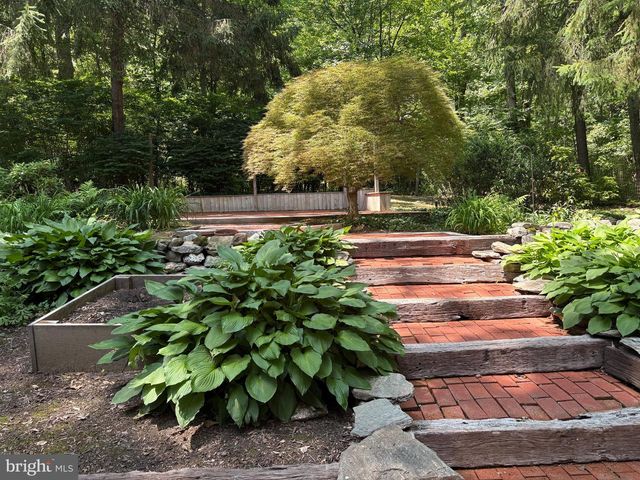 512 CONESTOGA RD, Malvern, PA 19355