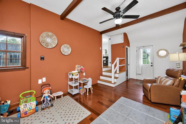 29 WASHINGTON LN, Coatesville, PA 19320