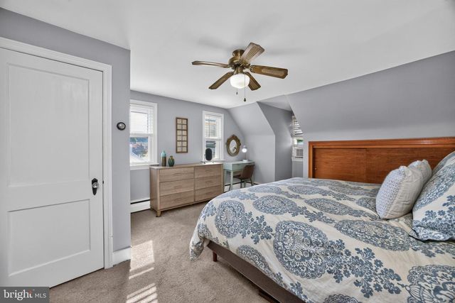 29 WASHINGTON LN, Coatesville, PA 19320