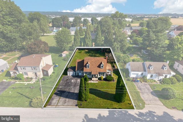 29 WASHINGTON LN, Coatesville, PA 19320