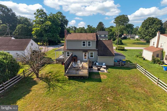 29 WASHINGTON LN, Coatesville, PA 19320